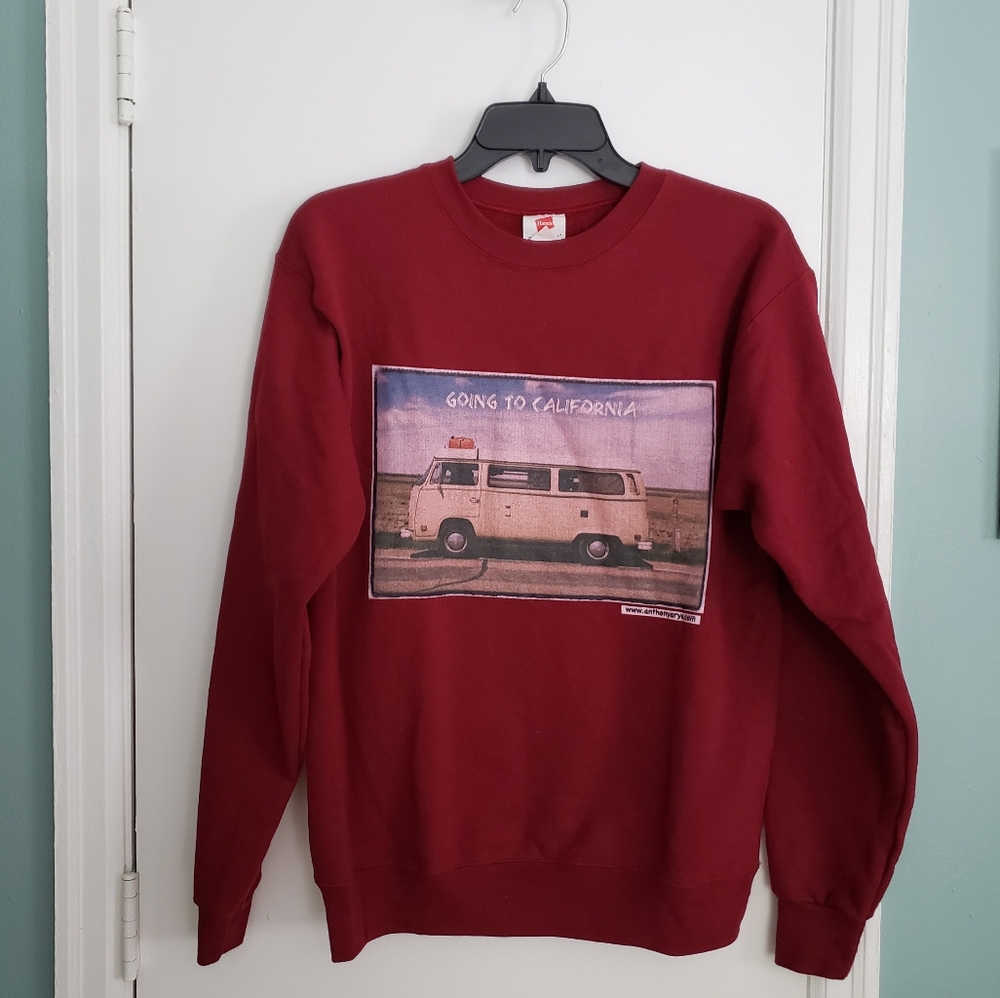 California crew neck sweater